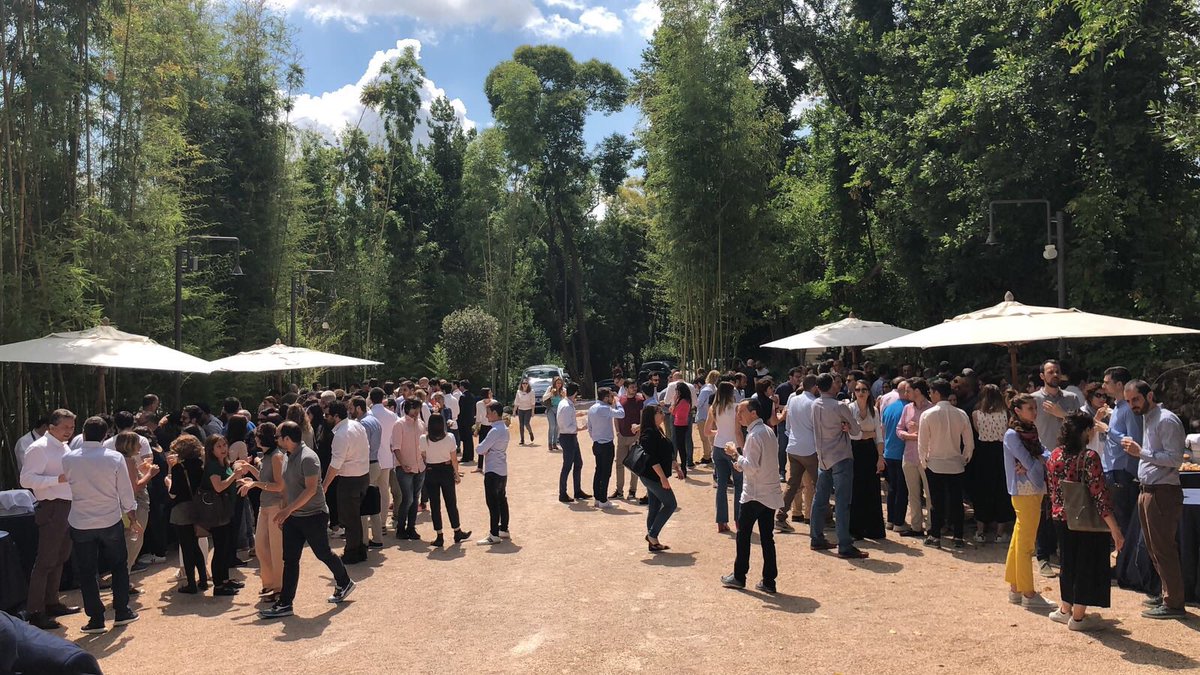 EnzoPeruffo's tweet photo. #networkingcafe’ #exed #luissbs https://t.co/zGg9GlRG64