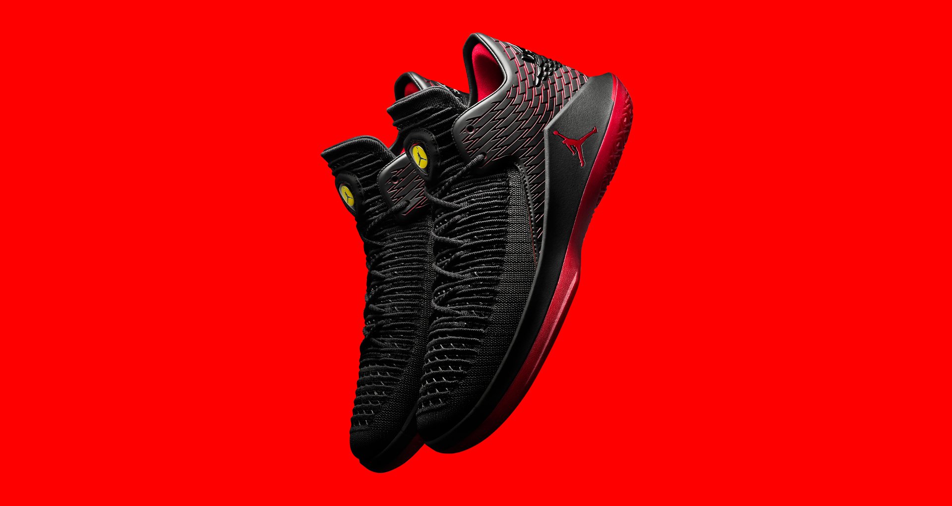 Swoosh Alerts on X Available at 10AM ET Air Jordan XXXII Low Last Shot https t 8cBOyTzGZP https t wu1wpGea9o X