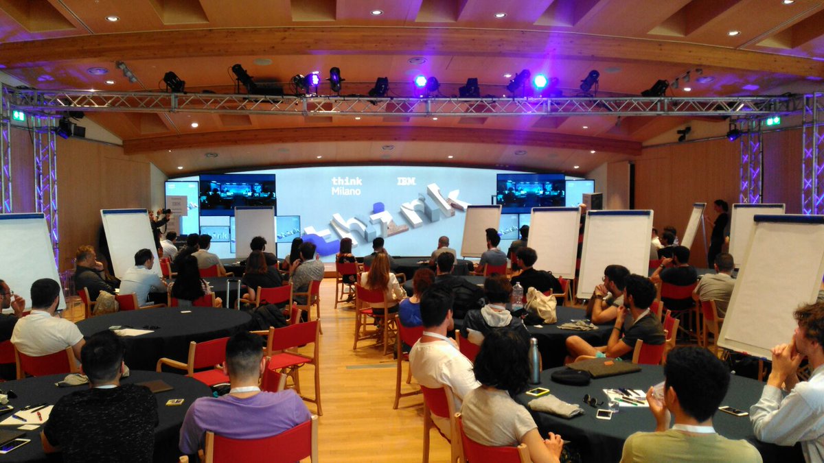 LudoScarfi's tweet image. Via al secondo #CognitiveHack di IBM. Siamo tantissimi!!! #ThinkMilano #IBM