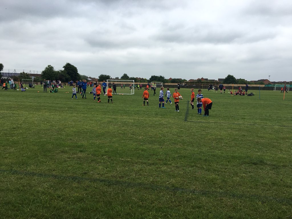 RobThain's tweet photo. @NwkFlowserveFC First Flowservr Tournament #newarkflowservebrazil #football #dab4daniel #tournament # https://t.co/ZDKldnDXjb