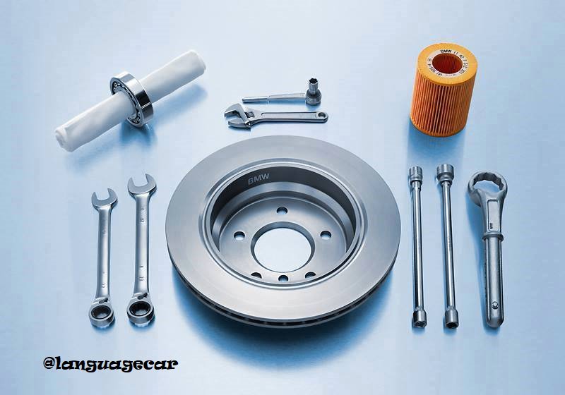 languagecar's tweet photo. El protocolo correcto de montar una buena mesa🤣#BuenDía #FelizFinde #mecánicos #gasolina #herramientas #bricos #hobby #llaves #piezas #tallleres #grasa #coches #auto #garajes #vajilla #OMG #style #racing #gas #pasión #diversión #afición #chistes #memes #humor #risas #languagecar https://t.co/whFhzKdVll