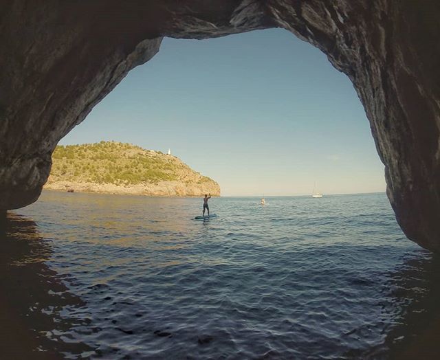 nabicor's tweet photo. SUP - Getting out of Soller and you can find amazing cliffs and caves. 
#notonlycycling 
#adventure #everyday #activities #sport #training https://t.co/XT4Y7IvuiE https://t.co/Hv52WIIBTC