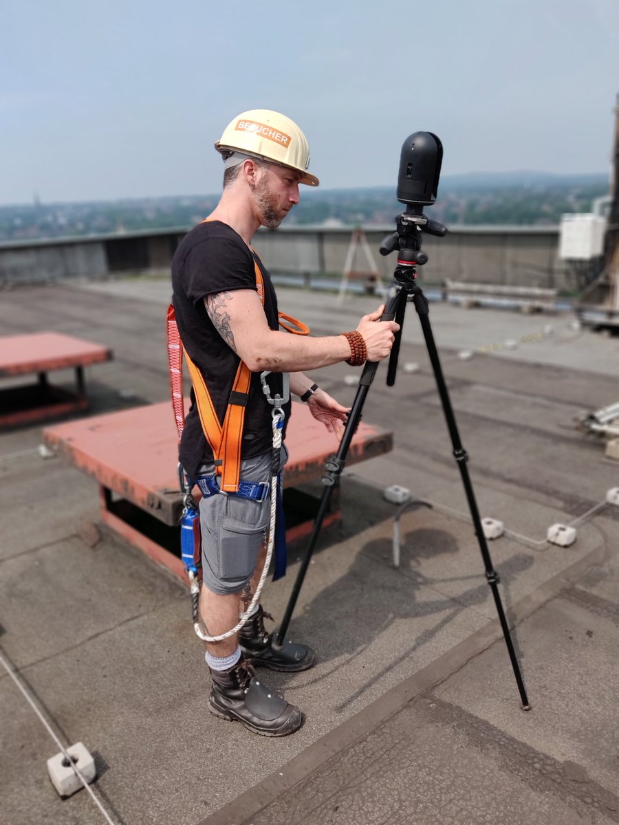 left_big_toe's tweet photo. #scanning in lofty heights today for our upcoming @realities_io project. #Photogrammetry done, now waiting for the last round of our #BLK360 to finish! #scanningSaturday https://t.co/j7qqWuWLf0