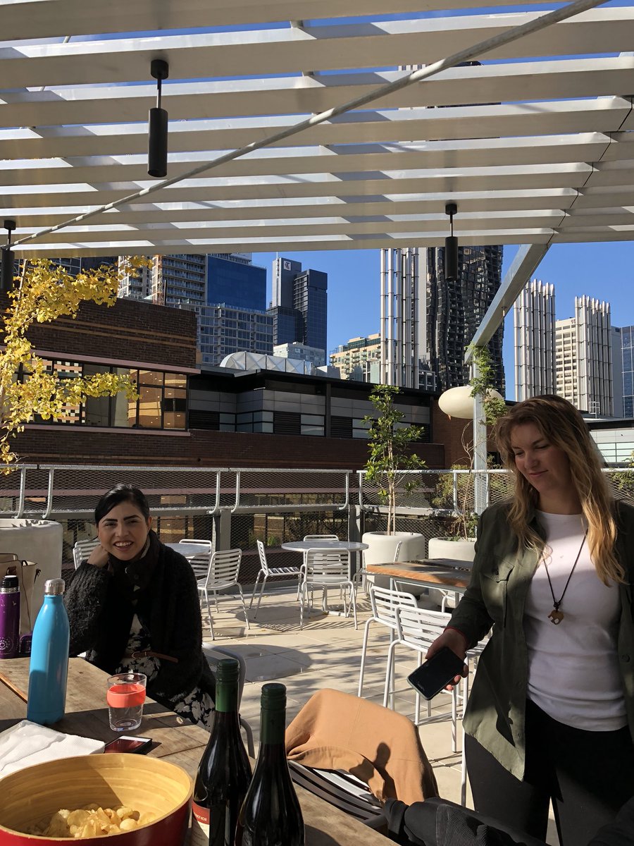 VidaMaulina's tweet photo. Spent the day in the Melbourne winter sun 🌞 talking about #marinescience with @amsa_marine Victorian chapter at their #postgrad #workshop https://t.co/ETth1FWnbH