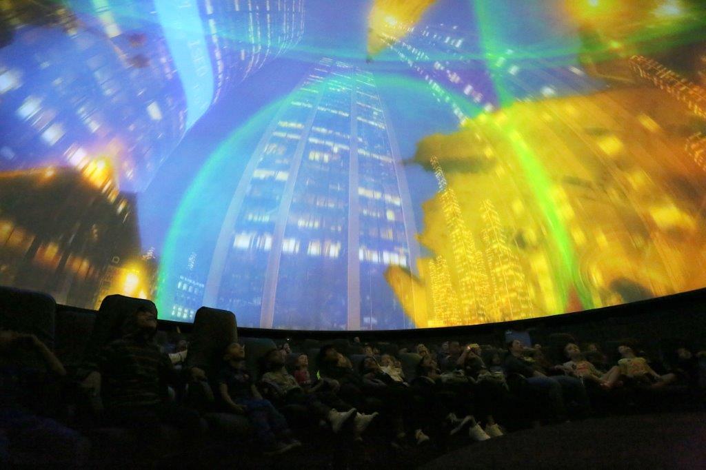 Iziko_Museums's tweet photo. Still wondering what to do this weekend? Take a trip to space with your family and visit the Planetarium. Visit https://t.co/t10HdVlRKZ for show times. Image credit Nigel Pamplin https://t.co/JVCJA1sMwh