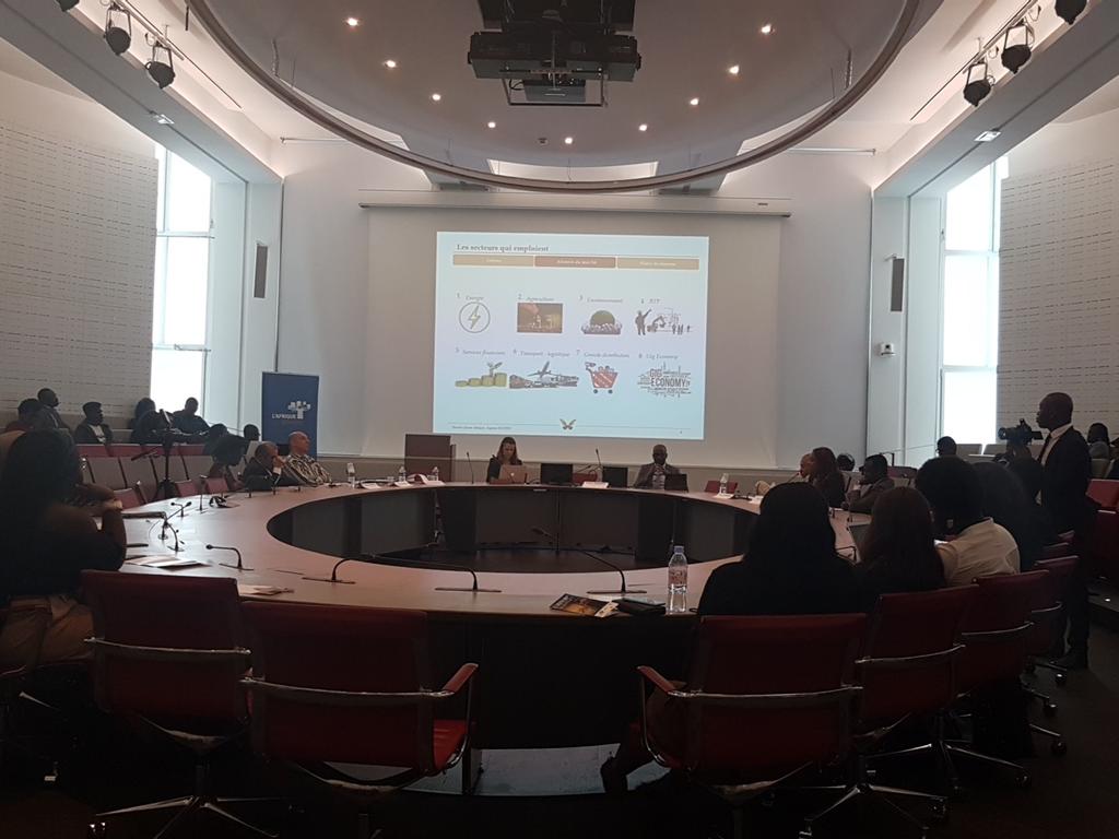 Nancy Ak tweet media