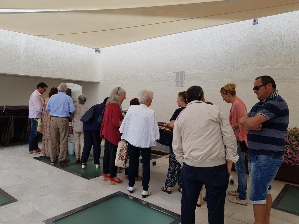 ABADIP_Baleares's tweet photo. Excelente refrigerio que nos ofrece @IBEROSTAR durante la Jornada Anual de Inmunodeficiencias de Abadip #Mallorca #Salud #ABADIP https://t.co/y1SXTEwZdQ