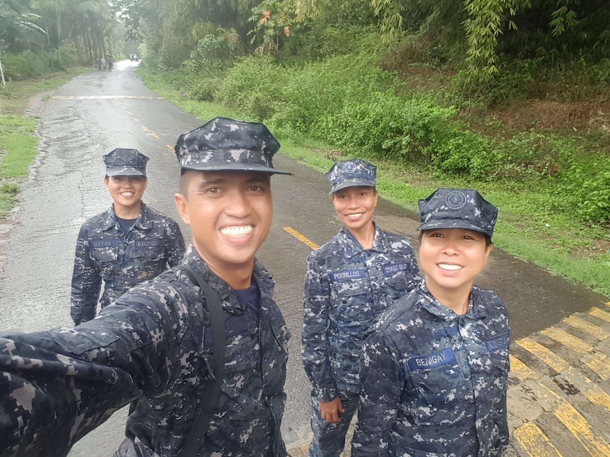 docgnikgnok's tweet photo. Rain or shine!
#pcg #philippinecoastguard #markmanship #militaryvets #k9 https://t.co/ylKXQVFyN3
