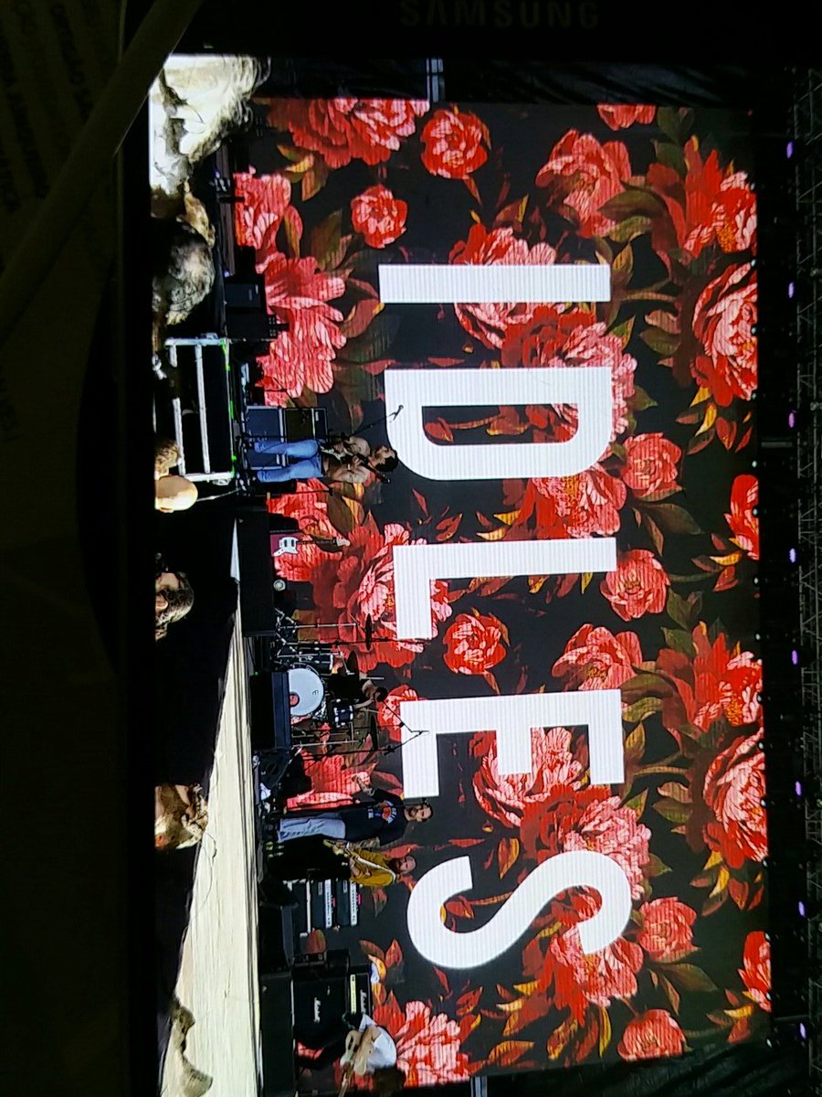 26nilmcroft's tweet photo. @iBreezeblock our new favourite band @idlesband love the NHS. https://t.co/aba1VeBSLq
