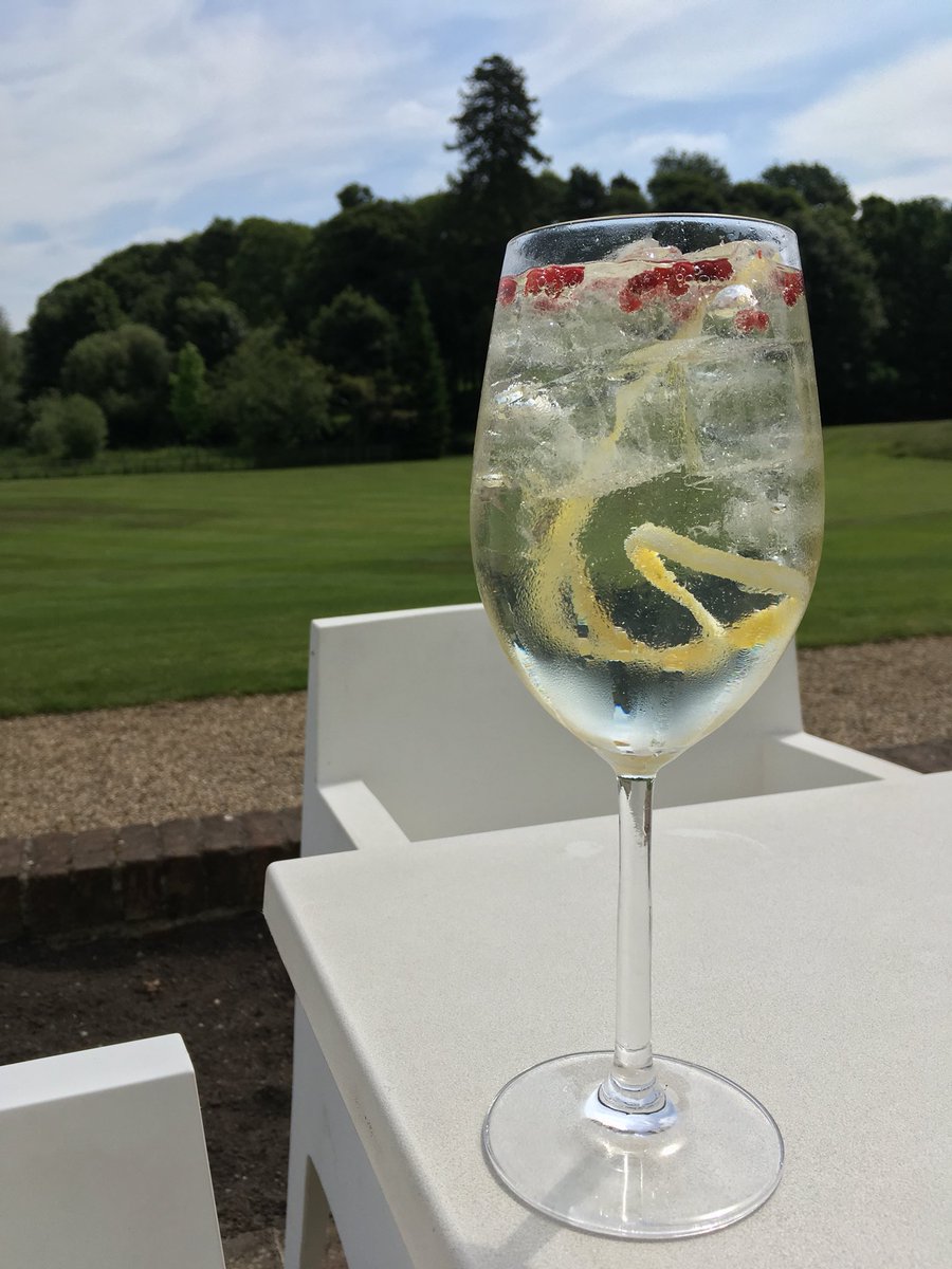 #WorldGinDay Bloom Gin Strawberry Mojito &amp; an Elderflower Gin Spritz created by mixologist Josh Algar #actionshot