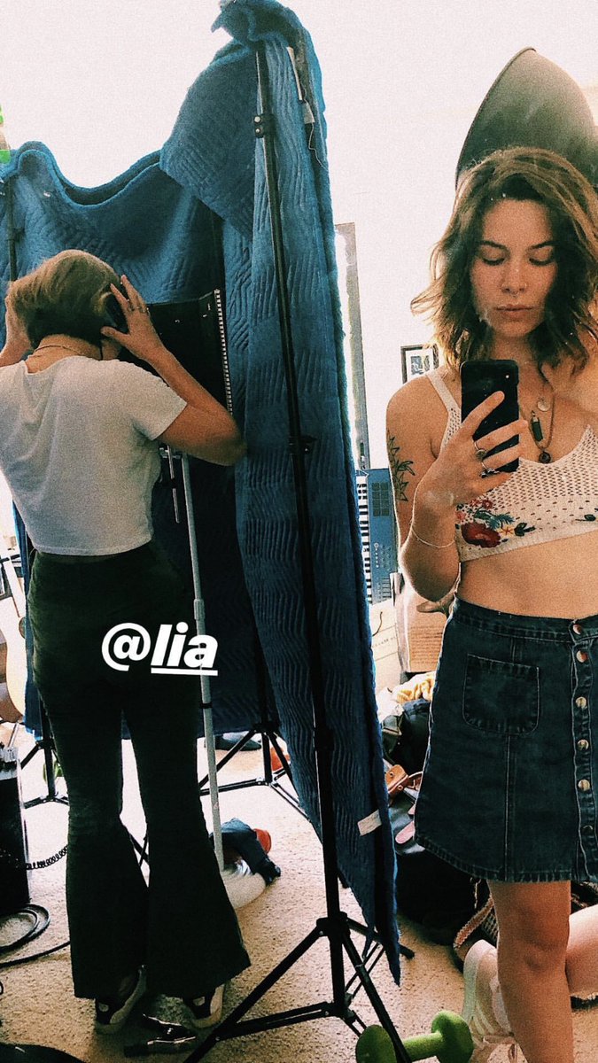 LiaJohnsonNews's tweet photo. 📷 • @LiaMarieJohnson on @/urthgirl’s Instagram story.

#1 https://t.co/PoiCdKGOEn