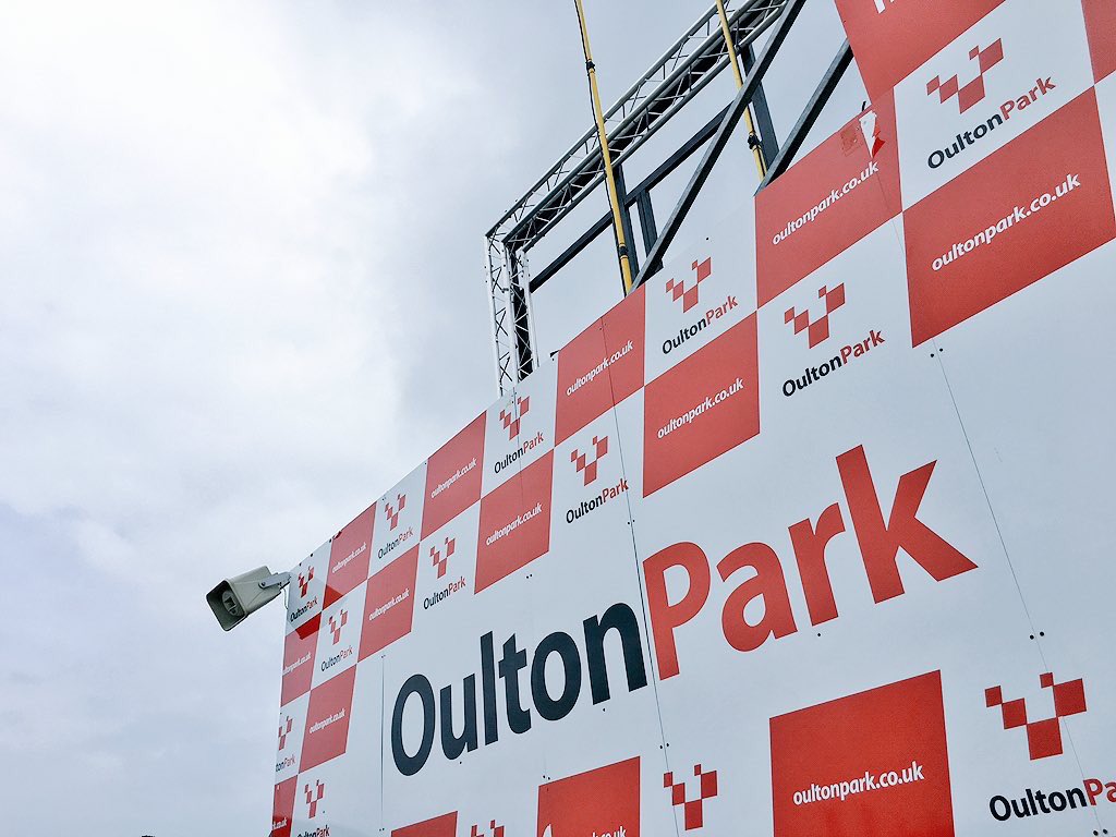SeanEdwardsF's tweet photo. Good morning from a sunny @Oulton_Park itβs @DunlopBTCC race weekend @CarreraCupGB @UKClioCup @BritishF4 #SEAmbassadors @DanCammish @LewisPlato77 @esmee_hawkey @MaxCoatesRacing @SebPriaulx @JadeEdwards9 #SEF4Safety #drivelikesean #neverforgetsean https://t.co/0FhFwBFBrJ