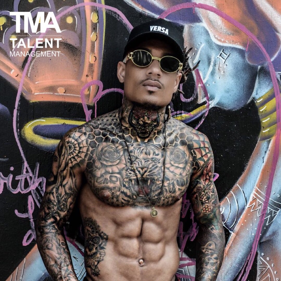Buzz_talent_'s tweet photo. We are so excited to announce we have now signed the gorgeous Courtney Massey to the books, Plus check out @chrishughes_22 story and you’ll see an appearance from him.
For all bookings please contact the office #newsigning #tmafamily #malemodel #guywithtats https://t.co/RbxMeDOULh
