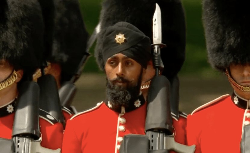 Guardsman is the first to wear a turban at #TroopingtheColour in its 250-year history royalcentral.co.uk/state/guardsma…