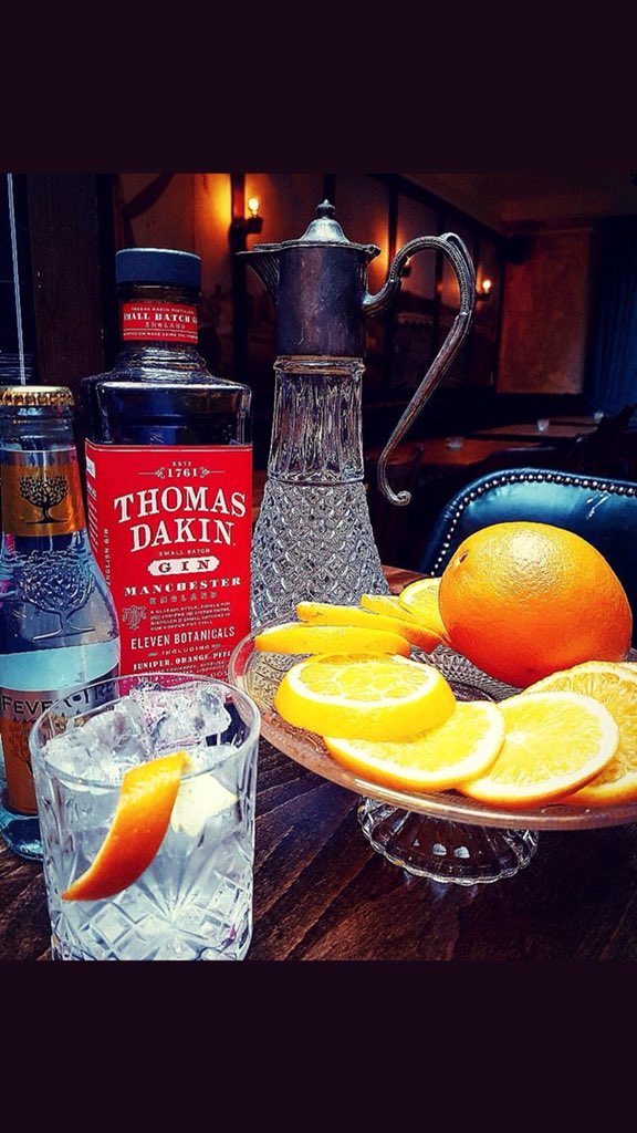 oldecocktavern's tweet photo. Happy #WorldGinDay ♥️ Today’s offer Buy a double @WhitleyNeill Rhubarb Gin &amp; Tonic &amp; Get One Free! Also a glorious collection of Gins available here. #Gin #ginandtonic #London #FleetStreet https://t.co/yK8BtKKE7G