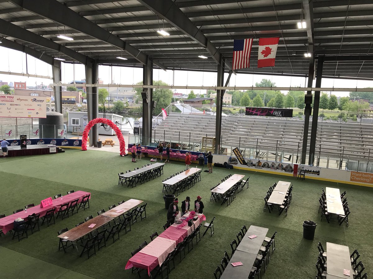 It is the PERFECT morning for the @komenwny #RaceForACure at @RiverWorksBF.

Congratulations to Volunteer of the Year <a href="/abeiter1/">Angel Beiter</a> who has been with the WNY Race For A Cure since the very beginning, chairing it several times &amp; serving as @komenwny Board Chair.
#TirelessSupporter