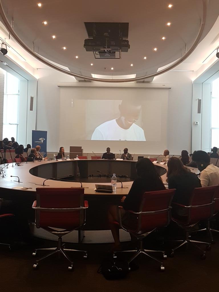 Nancy Ak tweet media