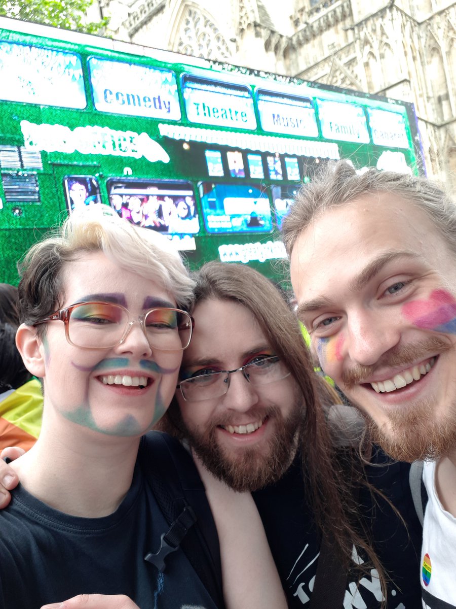 Malacandrax's tweet image. Here we gooo @notacquaintance @locinsamoht #pride #pride2018 #yorkpride