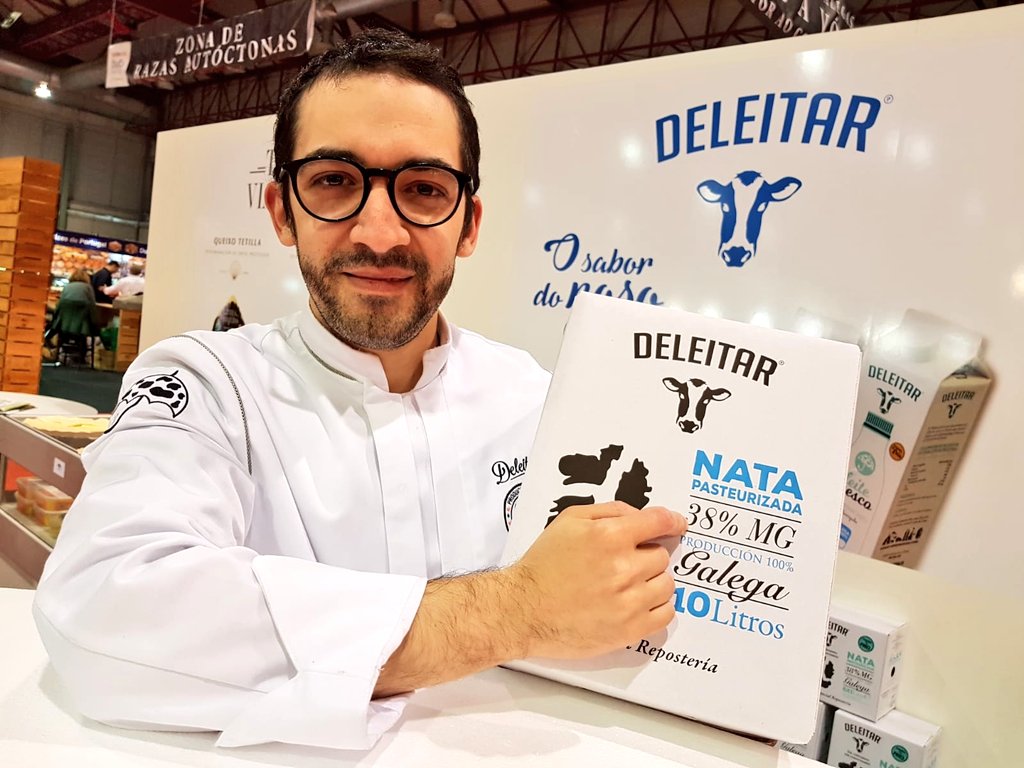 laALACENARoja's tweet photo. #Deleitar presenta como novedad su #nata al 38% de materia grasa, única en el mercado gallego con envases de 1 litro y 10 litros.
#Dairylac #Galicia #salimat18 #SalimatAbanca #alimentacion @manu_garea @feiragalicia https://t.co/TtZn32S1Tq