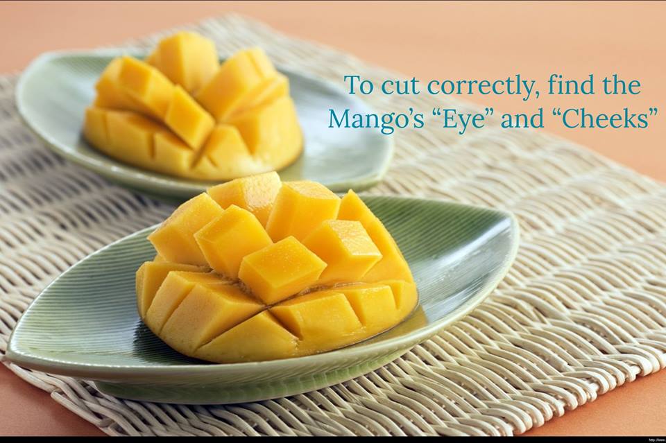 twdgreens's tweet photo. Do you know how to cut a Mango?
#twdgreens #twdgreensblr #thewelldressedgreens #cutamango #healthyrecipe #saladbar https://t.co/skowKmOmuf