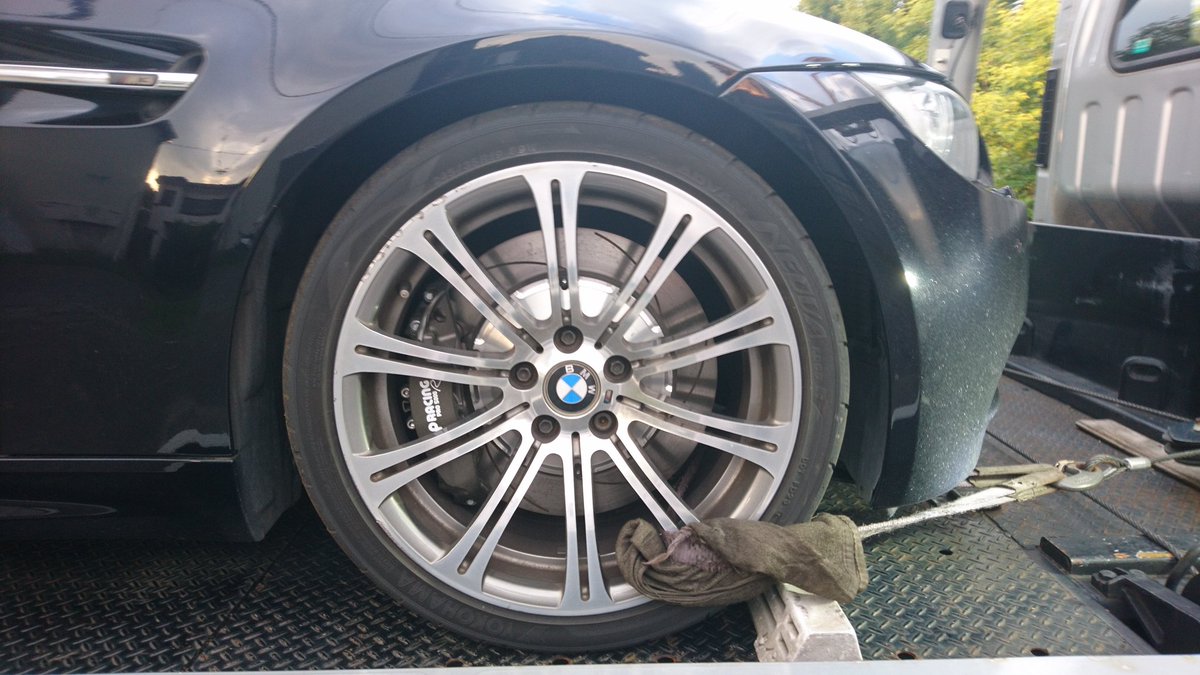 ゆー こうきゅうなくるま帰還 W 尊い E92 M3 こうきゅうなくるま