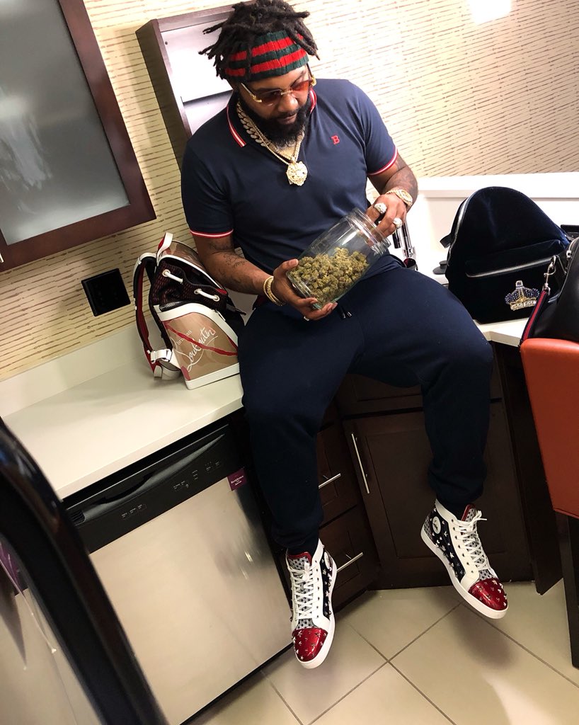 DaRealStarrBaby tweet picture