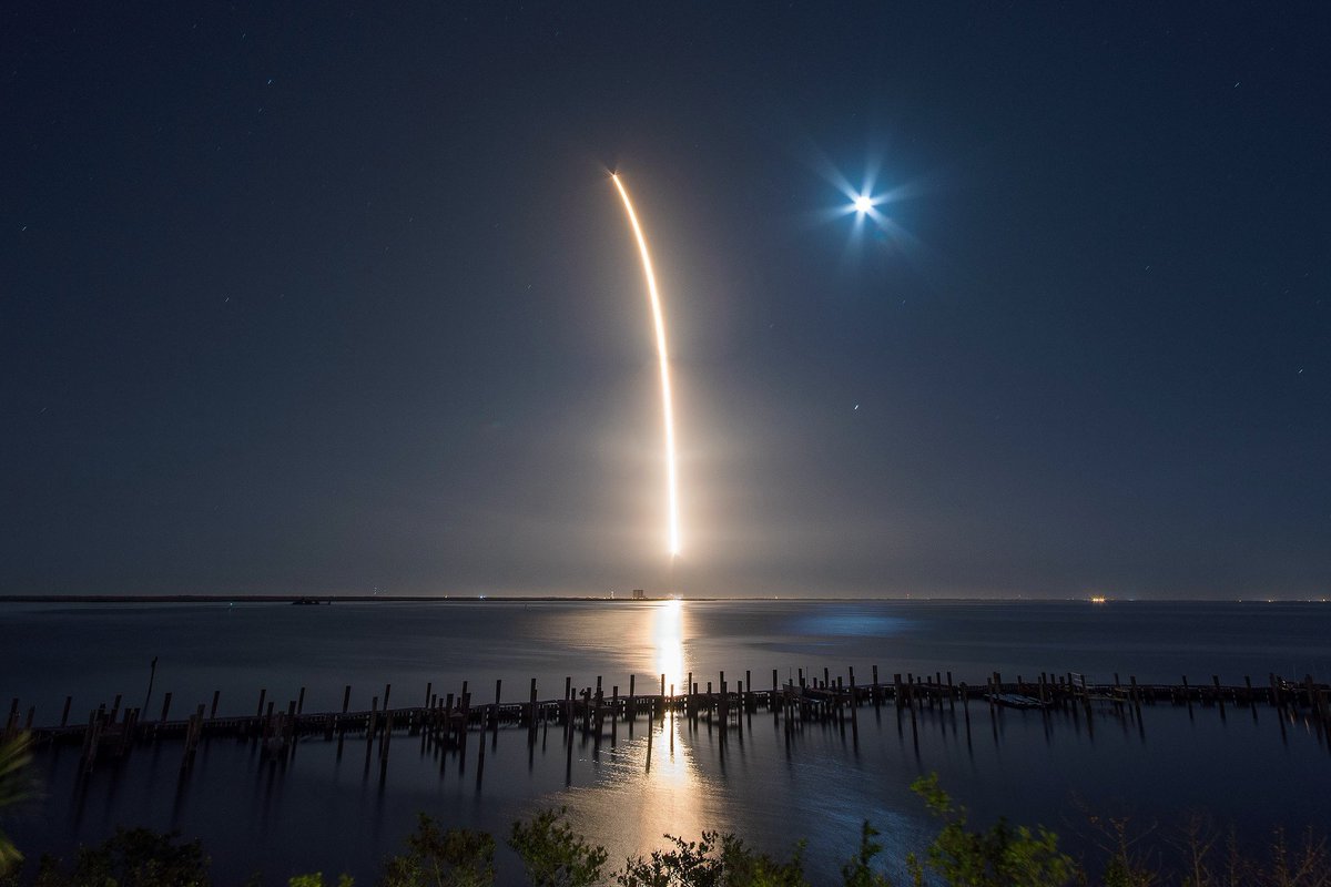 CoinDesk's tweet photo. The Yes Votes Are In: EOS Blockchain to Launch Imminently https://t.co/zSDkCLgeo3 https://t.co/1e2ySsFPqc