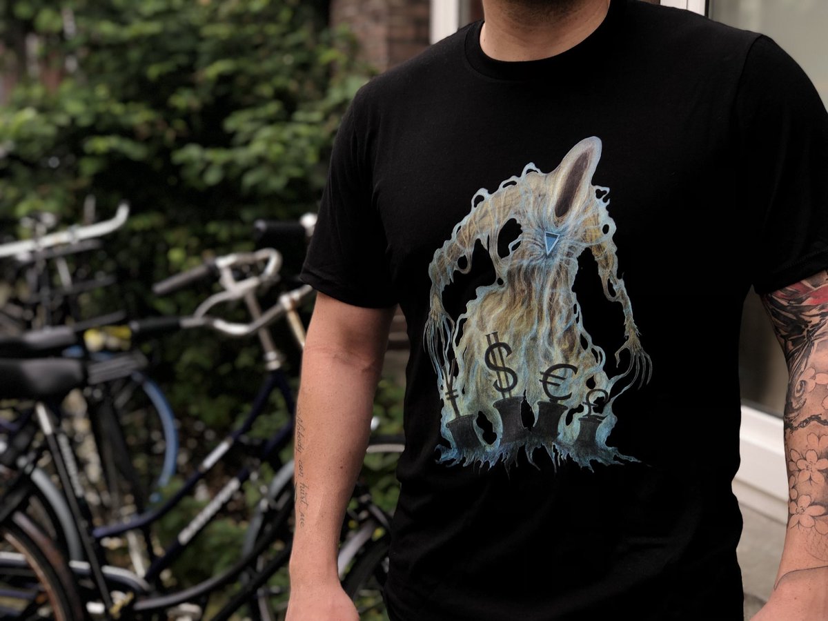 ClothingWhale's tweet photo. We’re just a couple hours away from the first #Verge Meet Up in #Amsterdam!

Let’s kick off the celebrations with 2 brand new $XVG designs! #VergeArmy #VergeFam 

B2G1 #FREE for any Verge products!*

USE CODE: VERGEMEETUP

*Expires 6/10

https://t.co/V0yhusJdiw https://t.co/vvwJ8XFjxw