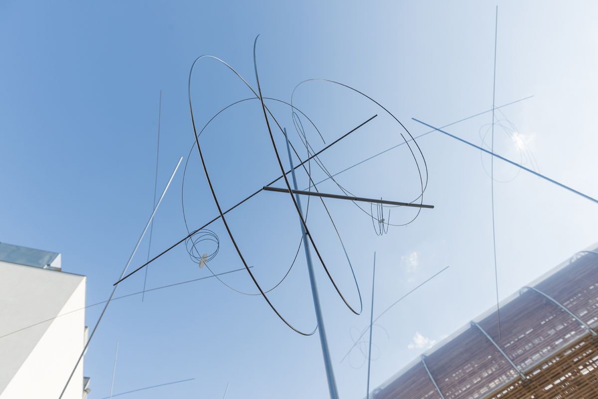 DOXPrague's tweet photo. Are you interested in Aleš Hnízdil's Genetic code of consciousness? You can enjoy this new exhibition on the terrace of our café. We highly recommend it, the weather is beautiful. #outsideexhibition #installation #tip #Prague #DOXPrague https://t.co/4ogh6YWJso