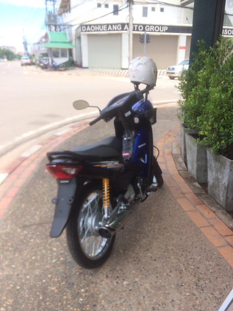 Dethsls's tweet photo. Welcome 😘😎🛵
#mymotobike https://t.co/XlwpY3rkXt