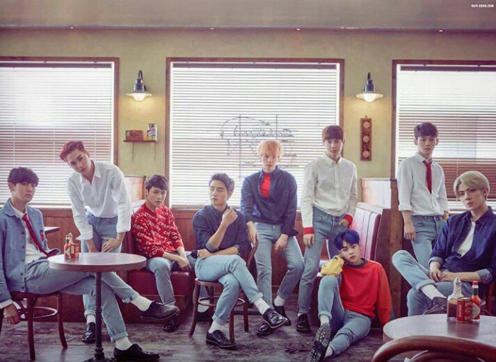 ChenInational's tweet photo. @theevnette @Winterpp1 #EXO #dafBAMA2018EXO @weareoneEXO https://t.co/MOEfXPN1pH
