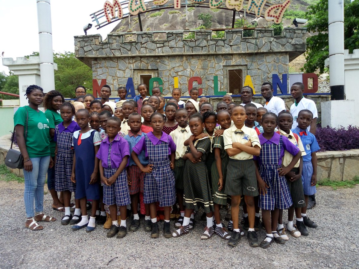 DevTrainNg's tweet photo. 43 #EnvironmentAmbassadors
10 Teachers
7 @DevTrainNg Team members
10 schools
We're @MagicLandAbuja to celebrate them for a job well-done in collecting #PlasticBottles in our #BeatPlasticPollution Challenge
@UNEnvironment @ClimateWed @FMEnvng @PickThatTrash @environewsng @franknno https://t.co/A8mZPrBPTt