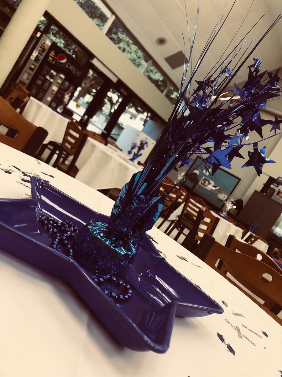 AecMcdowell's tweet photo. Graduation set up begins! So so so excited! #classof2018 https://t.co/ydWgmGu68A