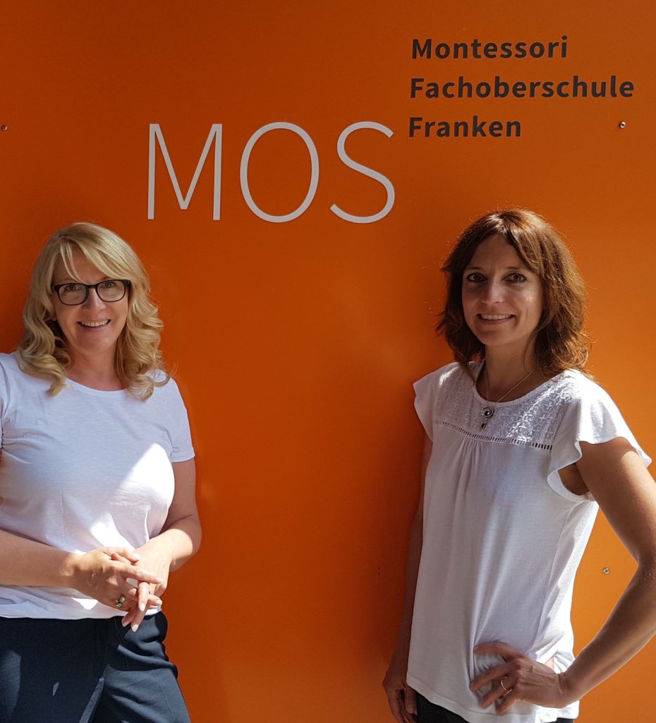 c_arabackyj_spd's tweet photo. Wenn es um #Bildung geht werden die Frauen gebraucht. Mit Kerstin Gardill beim Schulpolitischen Brunch. Wir wollen uns für gute Bildung in #Bayern einsetzen! 💪👩‍🎓 #montessori #Nürnberg #ltw2018 #fitfürdenlandtag #franken https://t.co/4aVxtUKREB