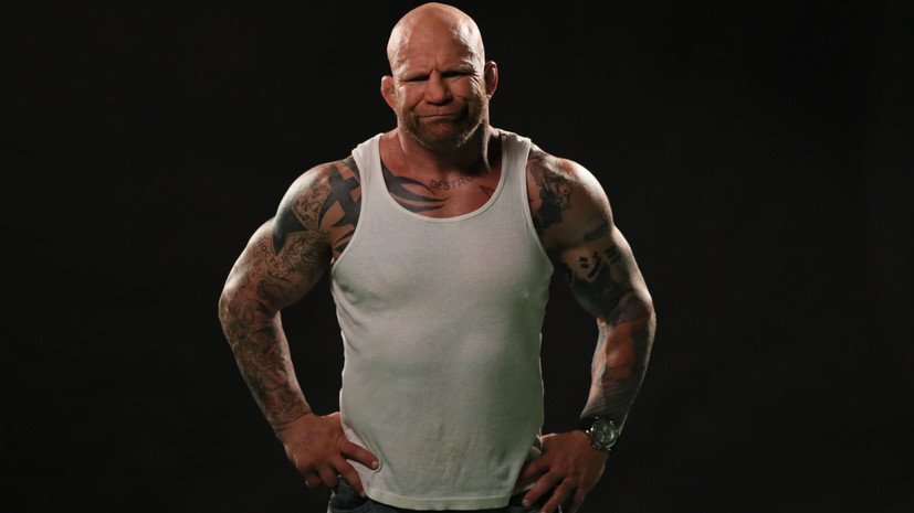RT_com's tweet photo. Jeff Monson reveals plans for political career in Russia https://t.co/19iR4kk5Kw https://t.co/G7uE7uuljc