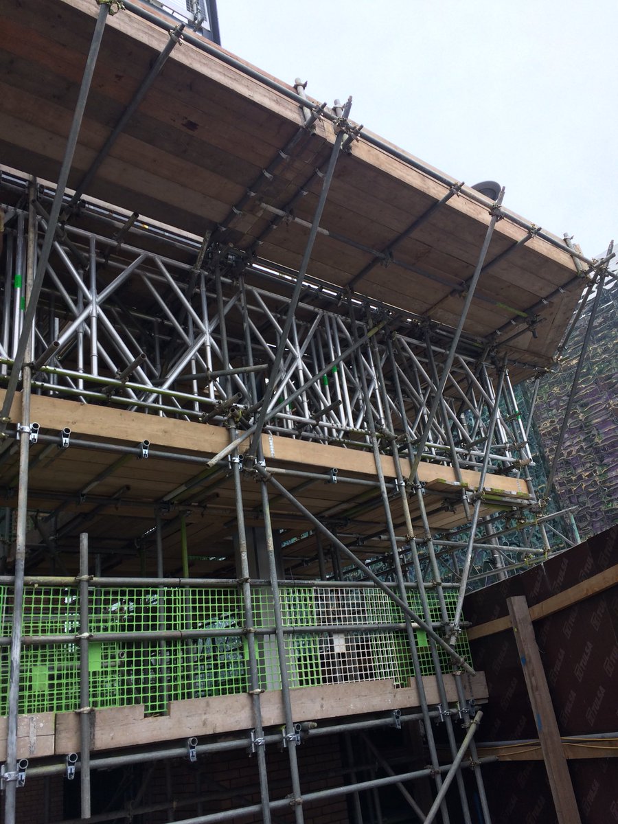 Mw5205Warren's tweet photo. Big beams looking good https://t.co/EFdt1XzhlH