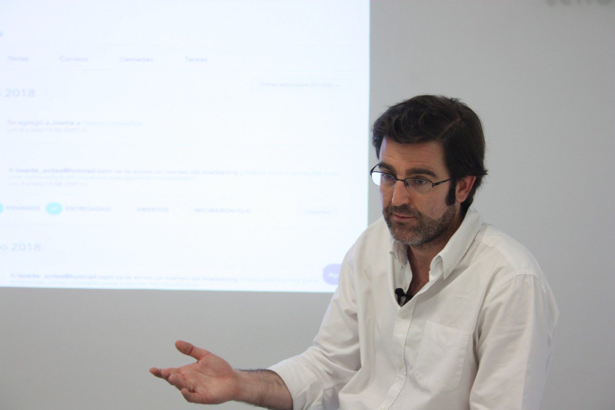 WindupTraining's tweet photo. ¿Qué medimos y cómo lo hacemos en #InboundMarketing?📉 @gomezzorrilla nos da los últimos tips para saber como gestionar los leads de potenciales clientes👌 ¡Clase muy completa para comenzar a implementar esta metodología en los proyectos de los alumnos!😉 #MasterMkWindupPRO https://t.co/Y6BCvxFFgM