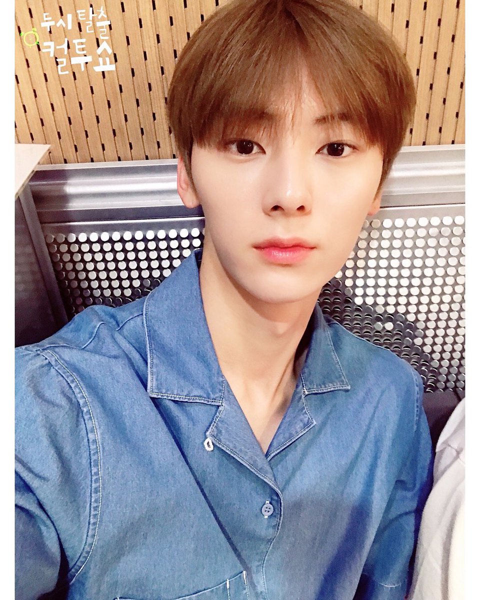 __XNORTH's tweet photo. รักพี่นะครับ อยากได้พี่เป็นแฟน https://t.co/A3SeLM2vo1