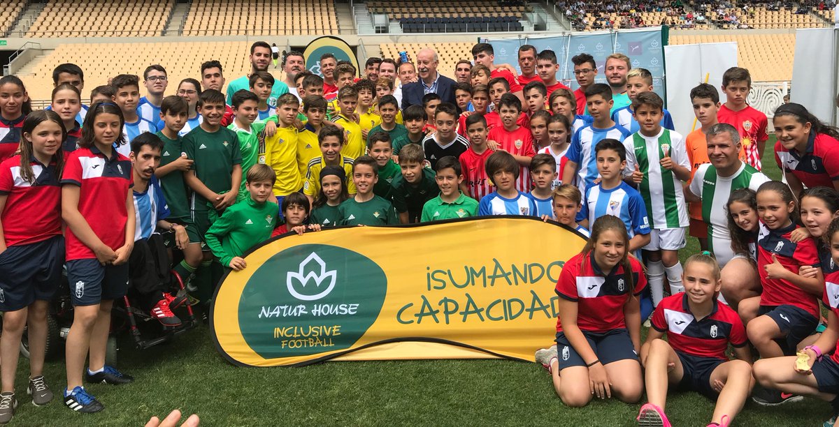 OctagonSpain's tweet photo. ¡Hoy hemos estado #sumandocapacidades! Se ha celebrado el Festival Naturhouse Inclusive Football, una de las acciones más bonitas que hacemos de la mano de @NaturhouseSpain y @F_Itinerarium gestionando y coordinando la comunicación. #InclusiveFootballOlé https://t.co/aWqeuyheVm
