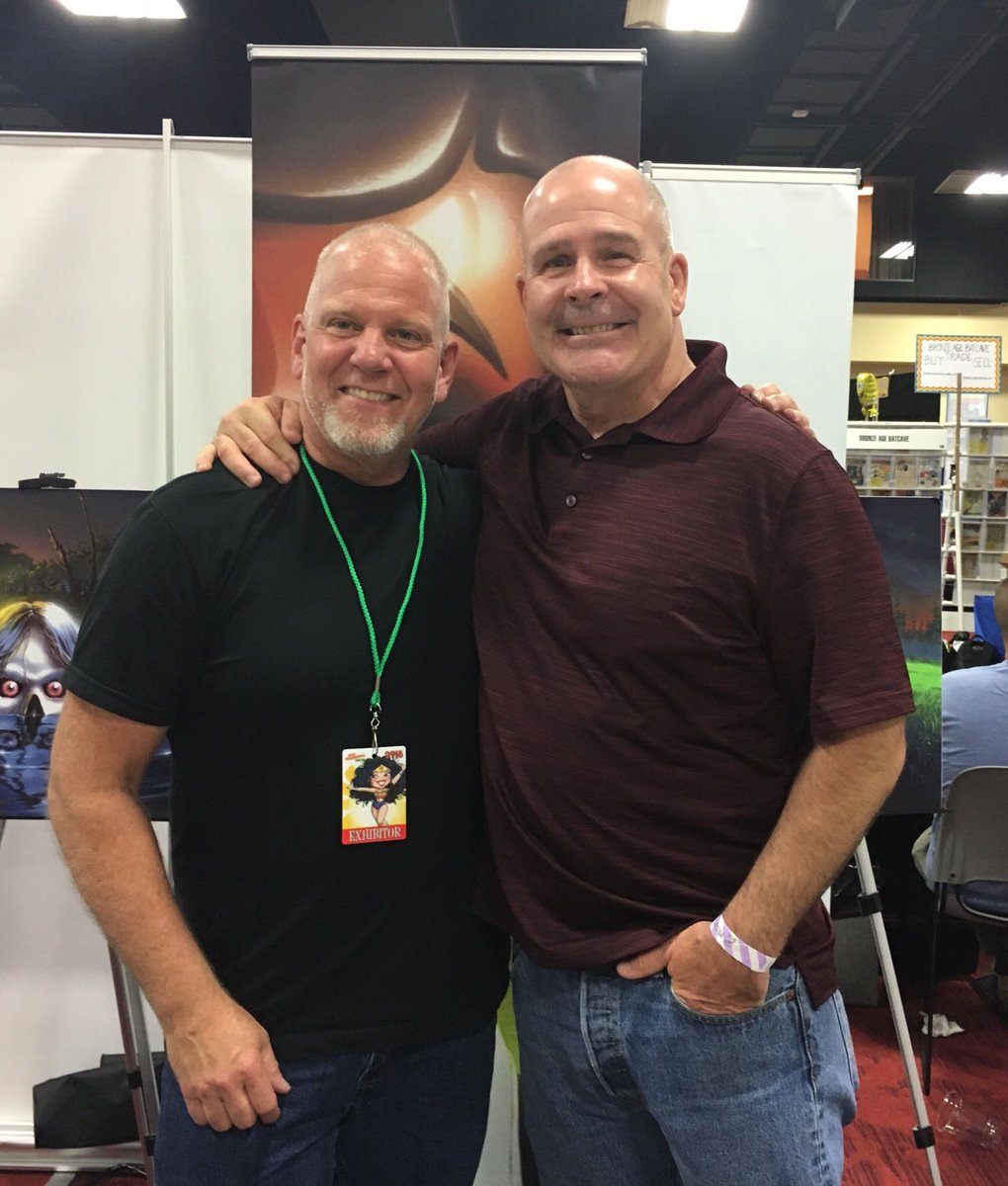 tjacobus1's tweet image. It’s always great to meet new people at a comic convention but nothing is better than seeing a good friend from the old neighborhood that you haven’t seen in 40 years. #WarrenBassel #Rockridge #EdgewaterDrive #MKFootbal #BaldHeads