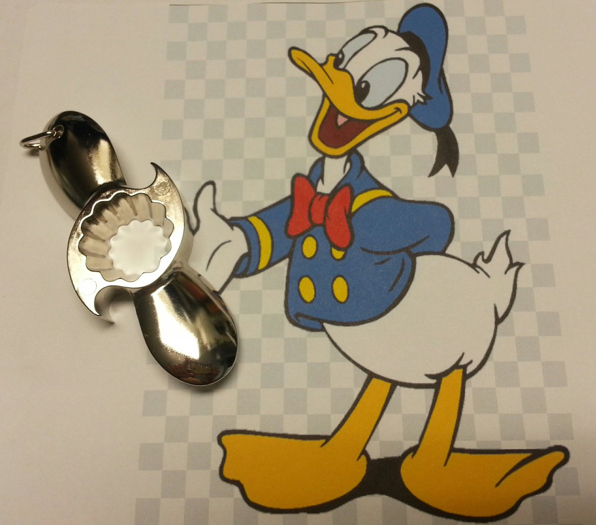 MiniOpener's tweet image. Yes, it's Donald Duck Day.
In honor of this day we give you Donald with a Mini Opener.#DonaldDuckDay #DonaldDuck #ducks #Disney #donald