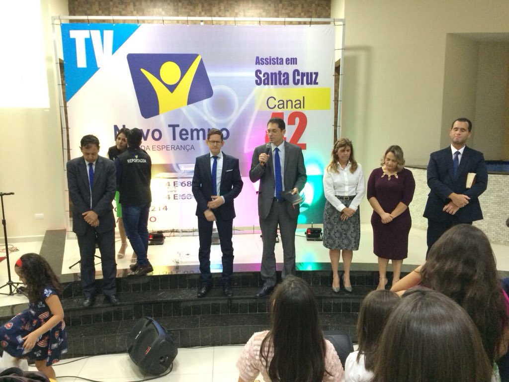 prmoisesmsilva's tweet photo. Comemorações em Santa Cruz do Capibaribe e Toritama pela chegada do canal 42, o canal da Esperança, Novo Tempo. https://t.co/tbc8XTkUiI