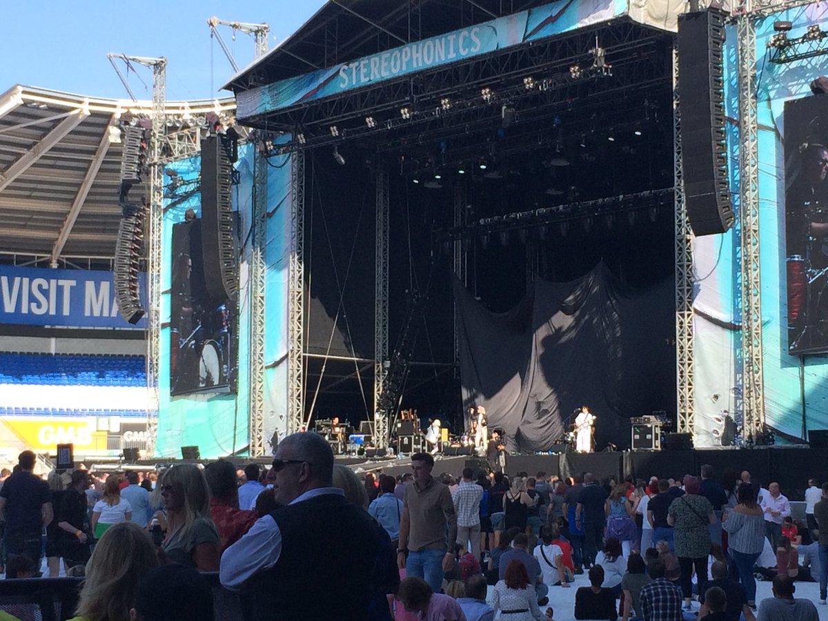 CaerwynAsh's tweet photo. Moments away from @JakeBugg and @stereophonics sets at Cardiff stadium #excited thanks Sophie for the tickets https://t.co/0DM5cdrJhn