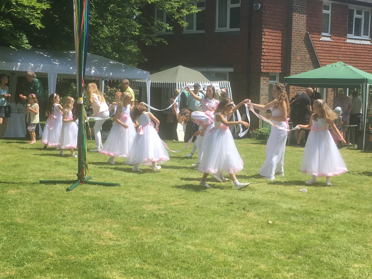 Orp_MayQueen's tweet photo. Another fabulous day for the Orpington MayQueen Group with two events: St Martin's, Chelsfield &amp; St Christopher's Food Fest, GSG!  The girls, as always, danced beautifully. Well done and thank you to all involved. Our next event is at Chelsfield Fair on 7th July.  See you there! https://t.co/mi8BBG0BLF
