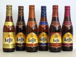 FritesDe's tweet photo. @ClubTennisSEDR Amb una cervesa  belga ben fresca després d un bon partit a @ClubTennisSEDR https://t.co/mhD5riJwNH