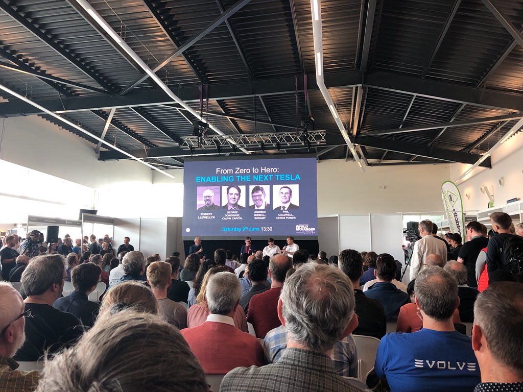 CalvinCapital's tweet photo. Live at fully charged waiting for George to give his ‘speech’ #evcharging #calvin #batterystorage https://t.co/hLJJi1nd1T