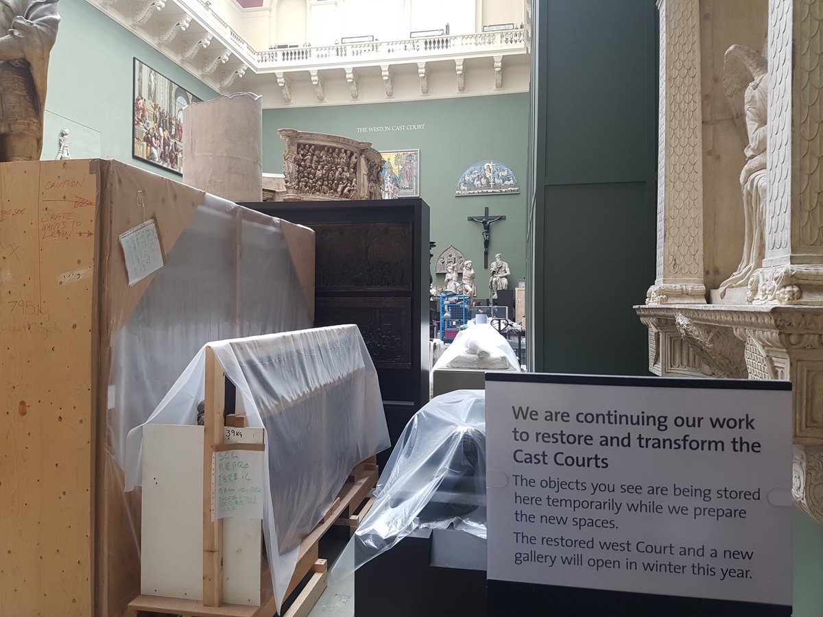katieculture's tweet photo. Fantastic use of #OpenStores at @V_and_A whilst restoring the Cast Courts. Great to the real goings-on at a major national museum. #Museums #Museology #Display https://t.co/RFsg1VzXJw