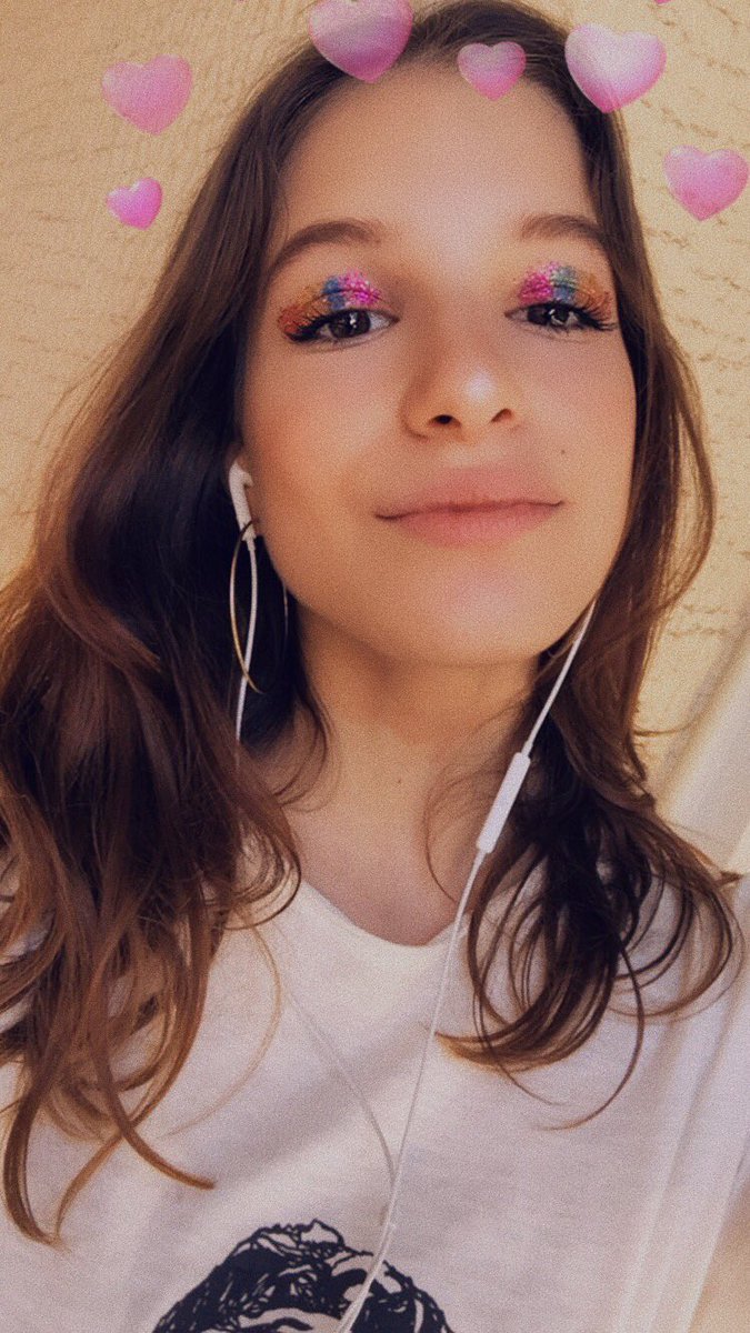 caIcaIores's tweet photo. LEMME HEAR YALL MAKE SOME NOISEEE ABOUT TO BOMB ATHENS WITH GAY RIGHTS! https://t.co/2A4dPhjGTR