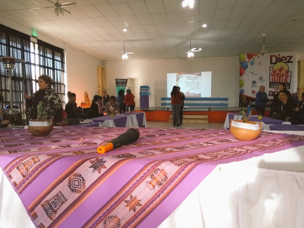 Listos para el seminario "Mujer, Política y Movimientos Sociales" 💪❤️
#10AñosVamosAAndar #ConstruyendoJuntxs