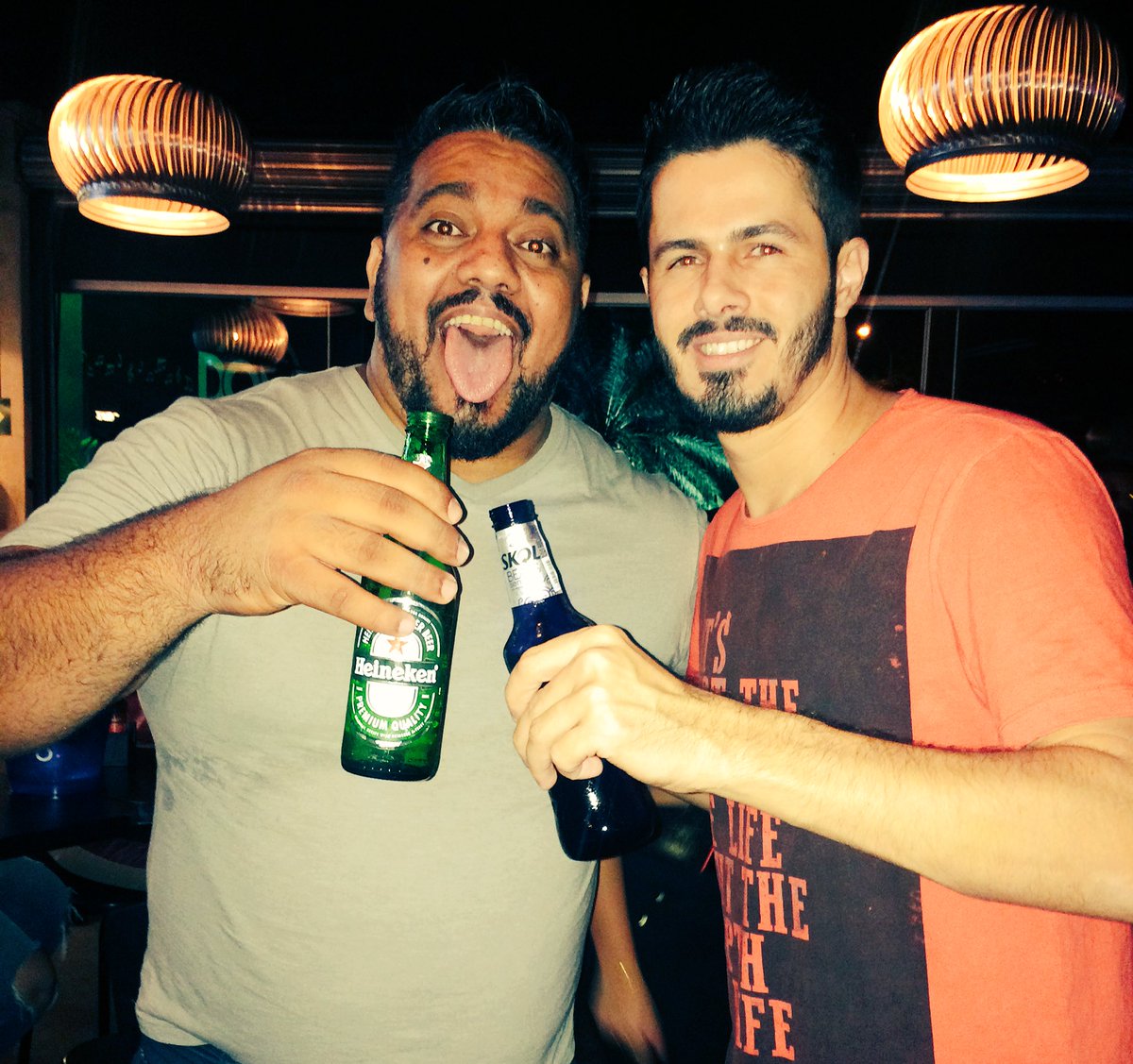 HugaoAE's tweet photo. Bancada raiz!!!! #AlterosaEsporte #bancadademocrarica #RoleDeSexta https://t.co/8i0THojlHi
